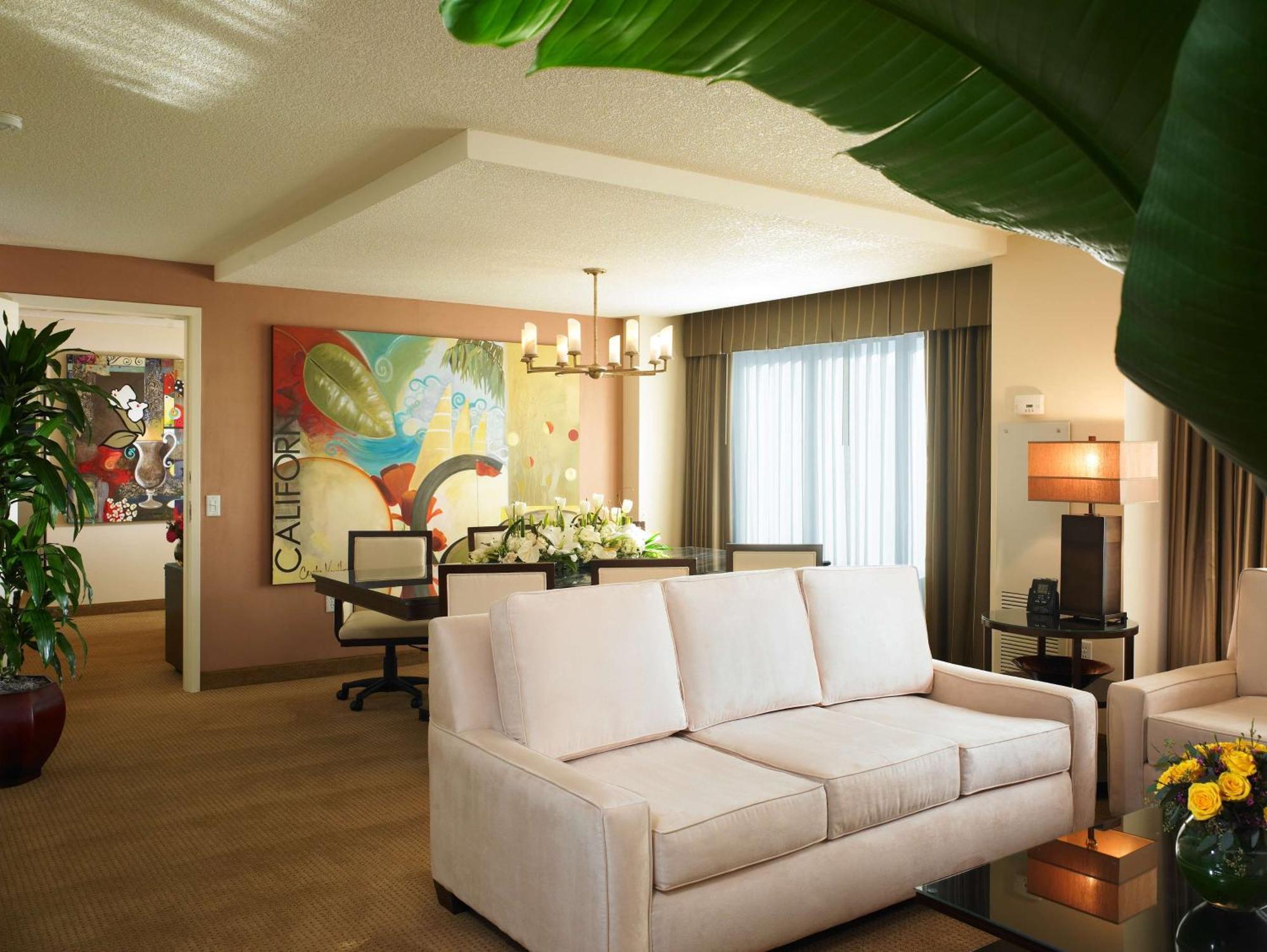 Doubletree By Hilton Resort/convention Center Hotel Anaheim