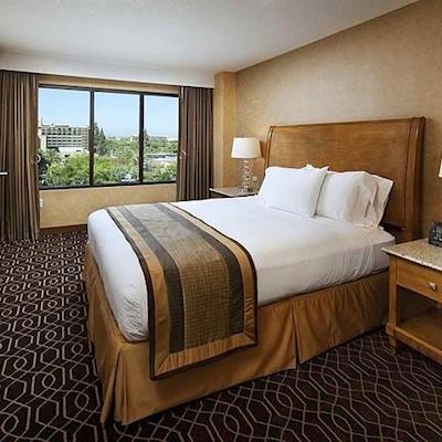 Doubletree By Hilton Resort/convention Center